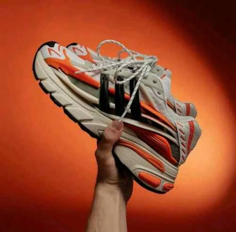 Adidas x pharrell williams jellyfish blanc orange - Image 4