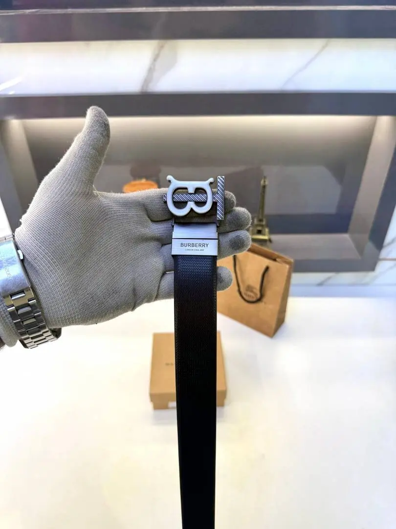Burberry Reversible Grey Black Belt Fa 483 - Image 2