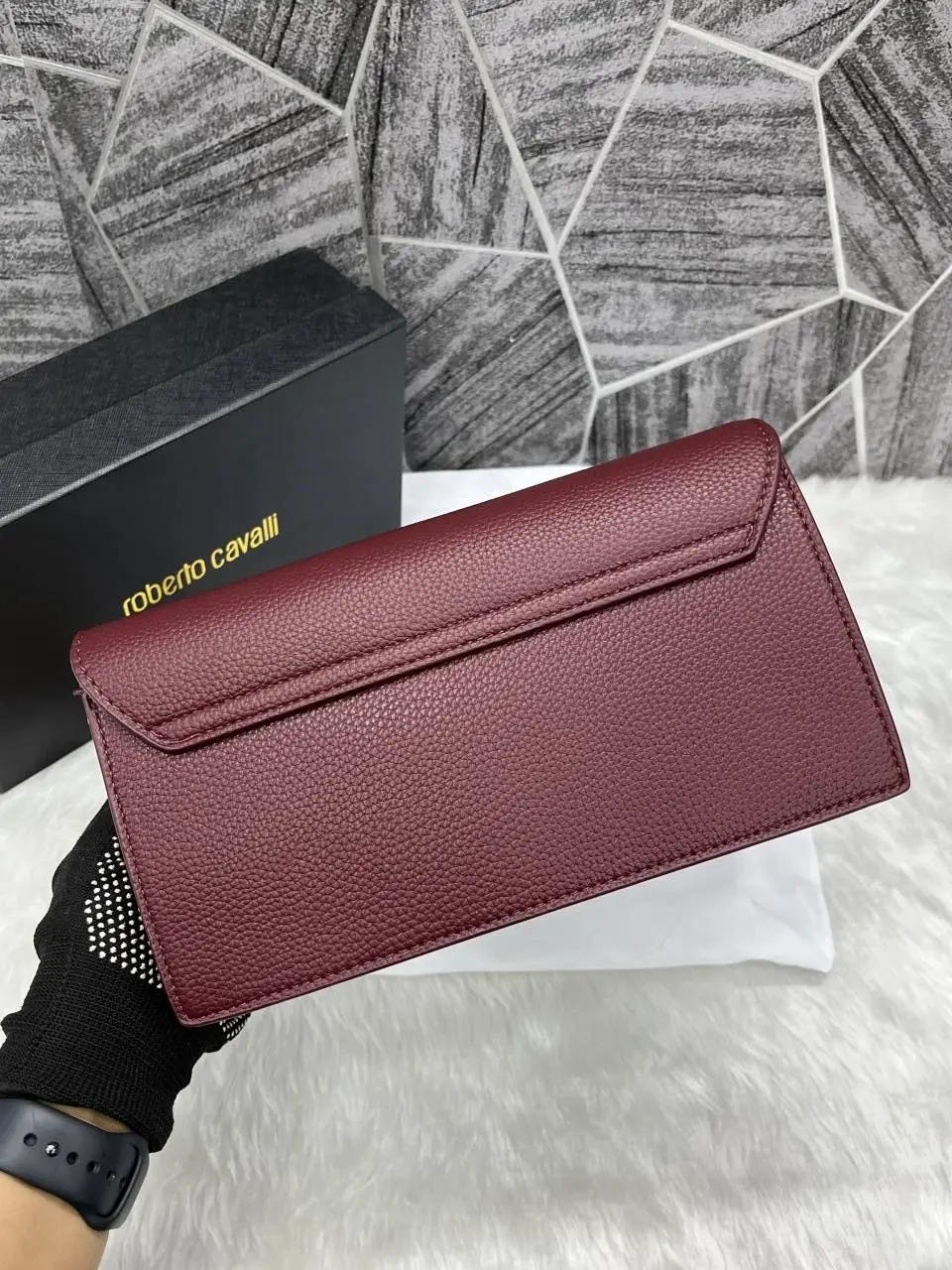 Roberto Cavalli RC Logo Wine Shoulder Sling Bag With Original Box - Image 6