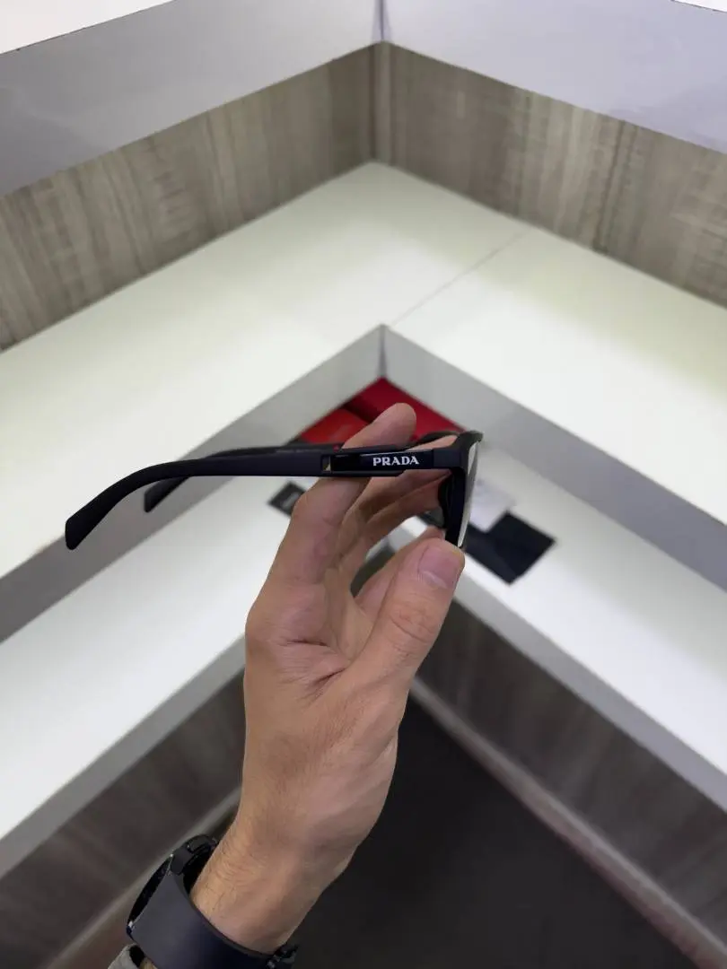Prada S90 Premium sunglass - Image 4
