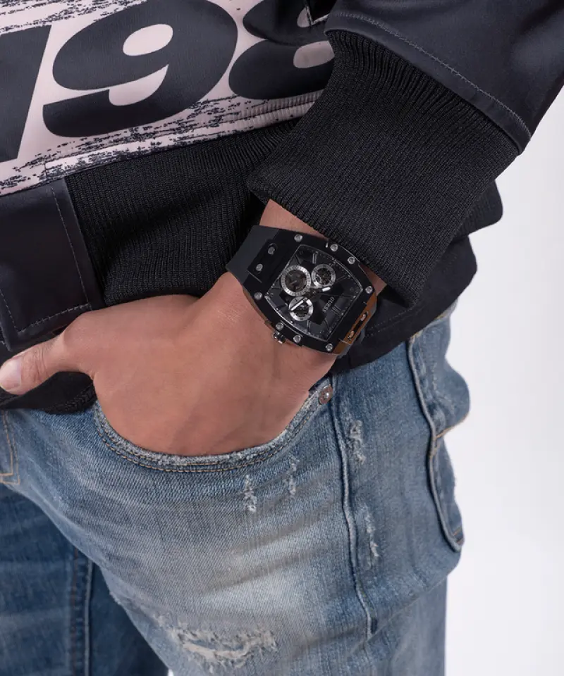 Guess Rectangle Chronograph Black-Silver Chronograph - Image 7
