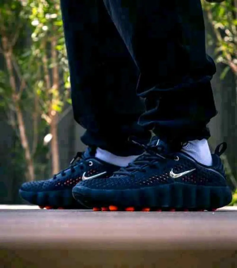 Nike Mind 002 BlackHyper Crimson fix 544 - Image 4