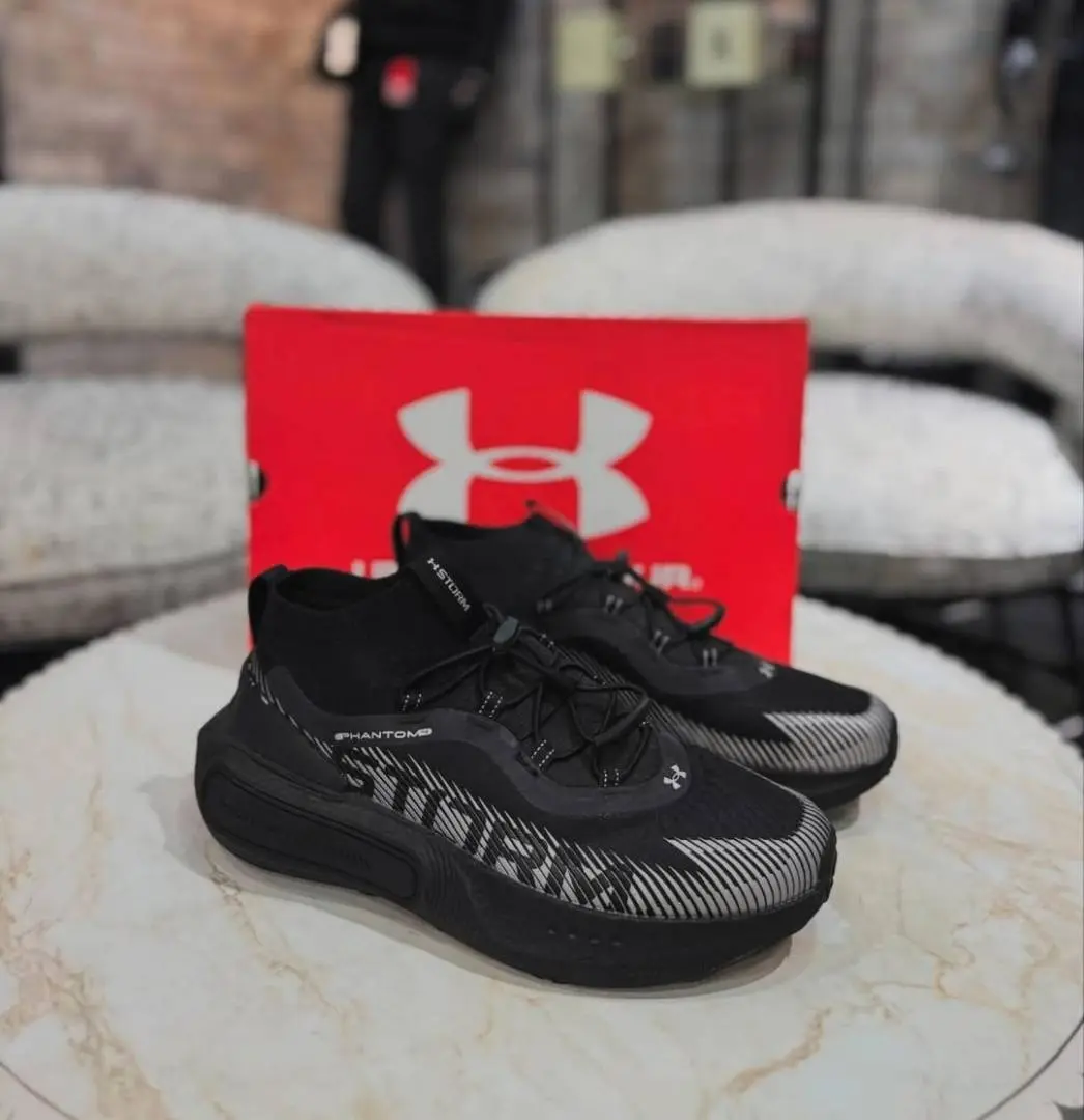 Under Armor Phantom 4 Strome Black - Image 3