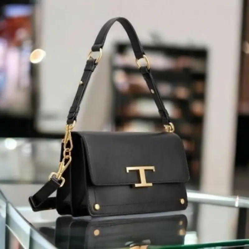 TODD'S T Timeless Shoulder Bag With OG Box & Dust Bag (Black - 659) - Image 4