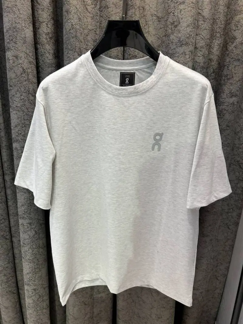 On Cloud IMPORTED STORE ARTICLE T SHIRT