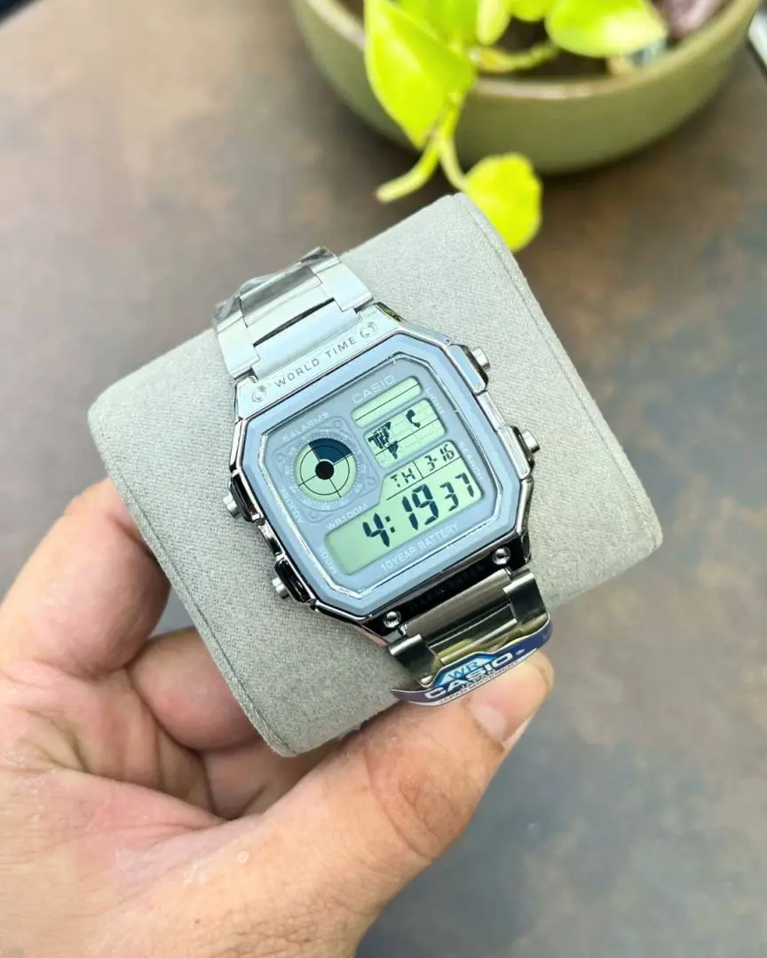 Casio illuminator AE-1200-WHD-1AV