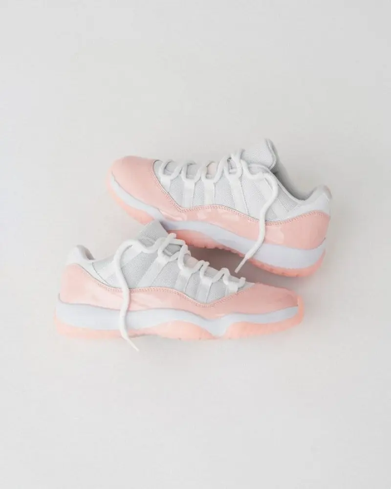 Air Jordan 11 Low legend Pink Fix - Image 2