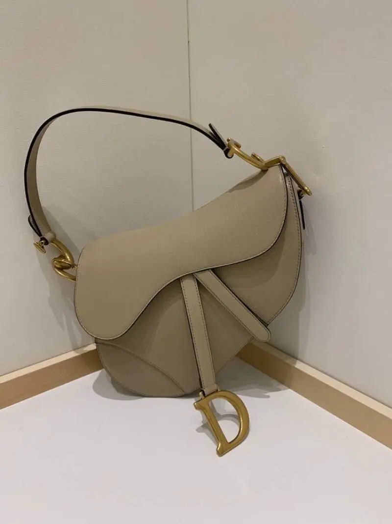 Dior CB Saddle With OriginalBox CarryBag Khakhi Leather - Image 2