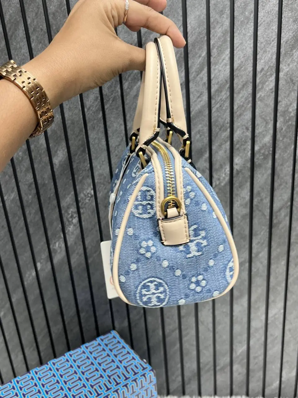 Tori Burch Satchel Denim With OriginalBox DustCover - Image 3