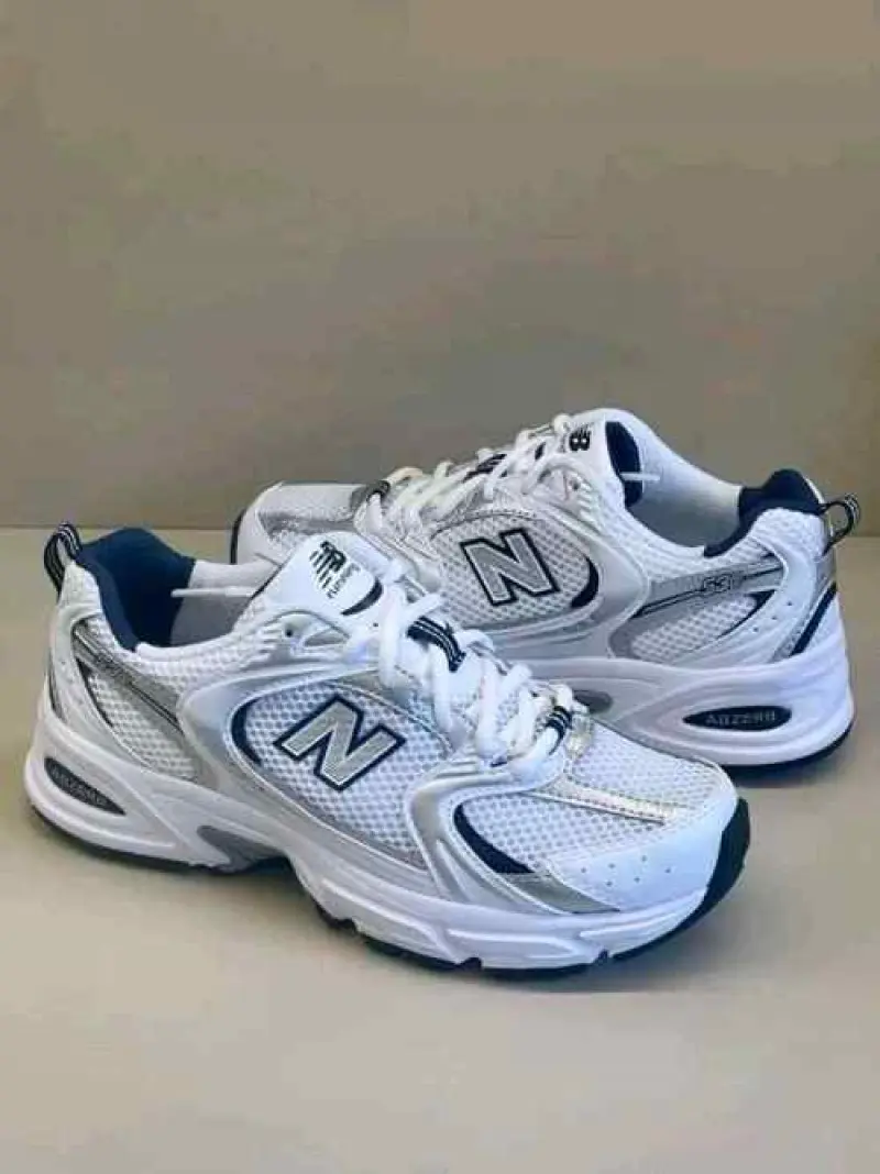 New balencee 530 White Navy Womens 603 - Image 2