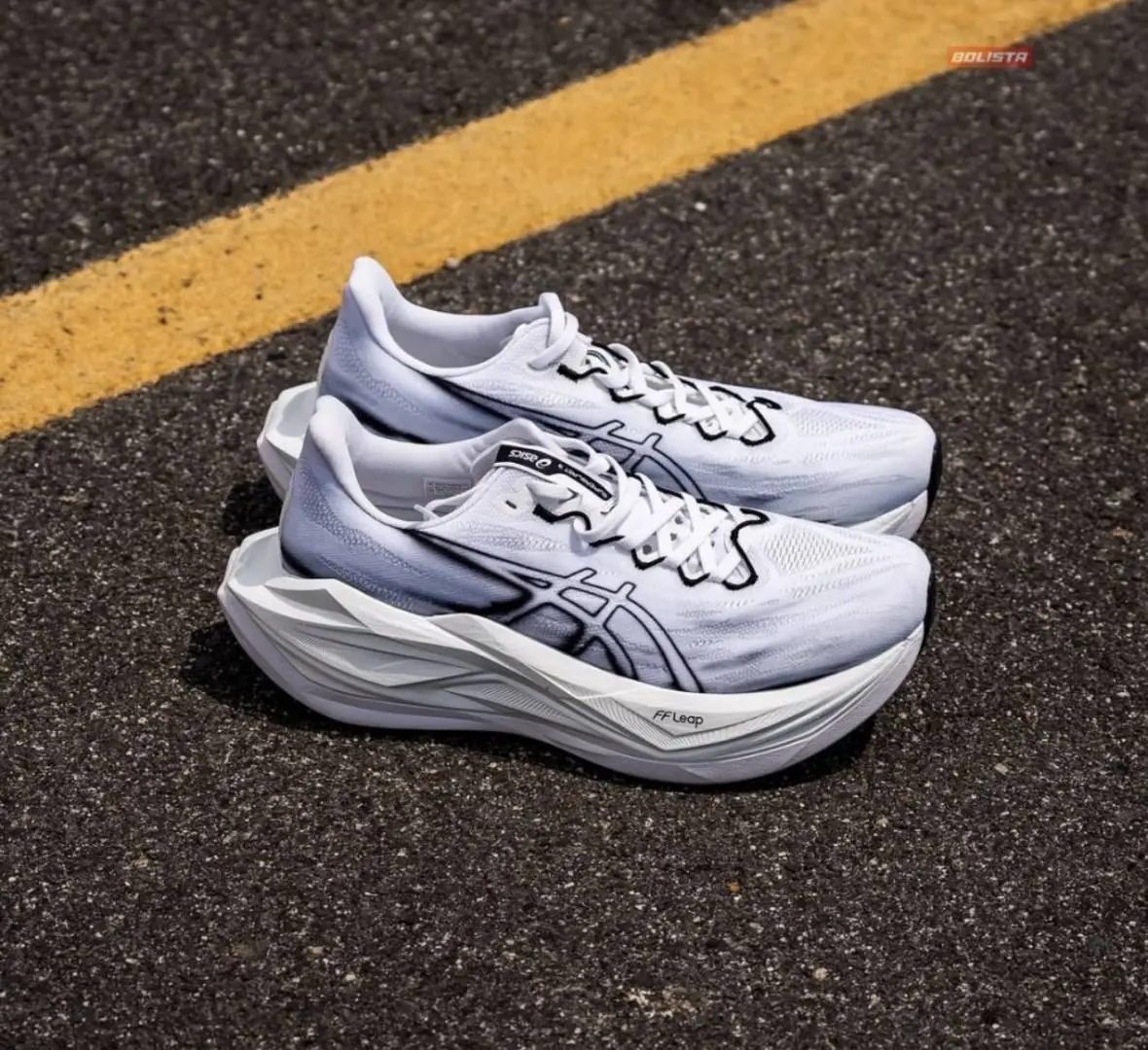 Superblast 3 White Black - Image 5