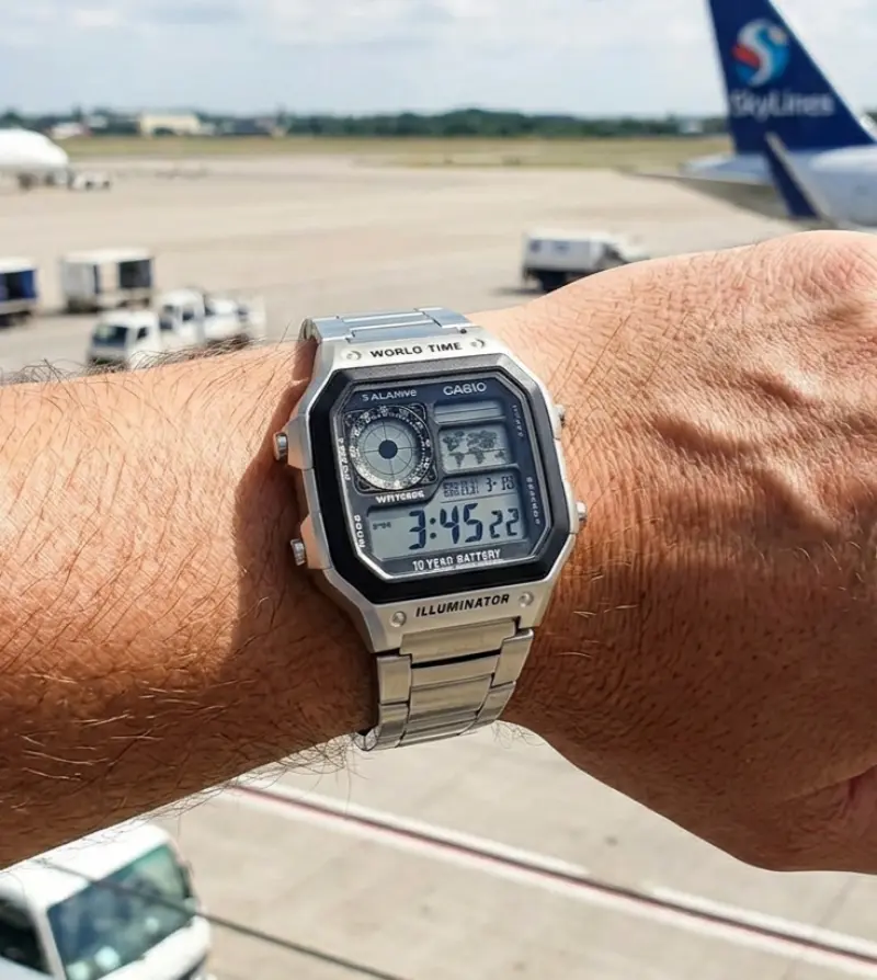 Casio illuminator AE 1200 WHD 1AV J1868 - Image 6