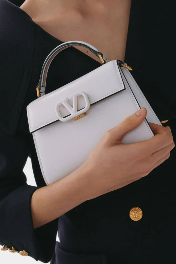 Valentynoo White VSling TopHandle ShoulderBag With DustCoverhut - Image 2