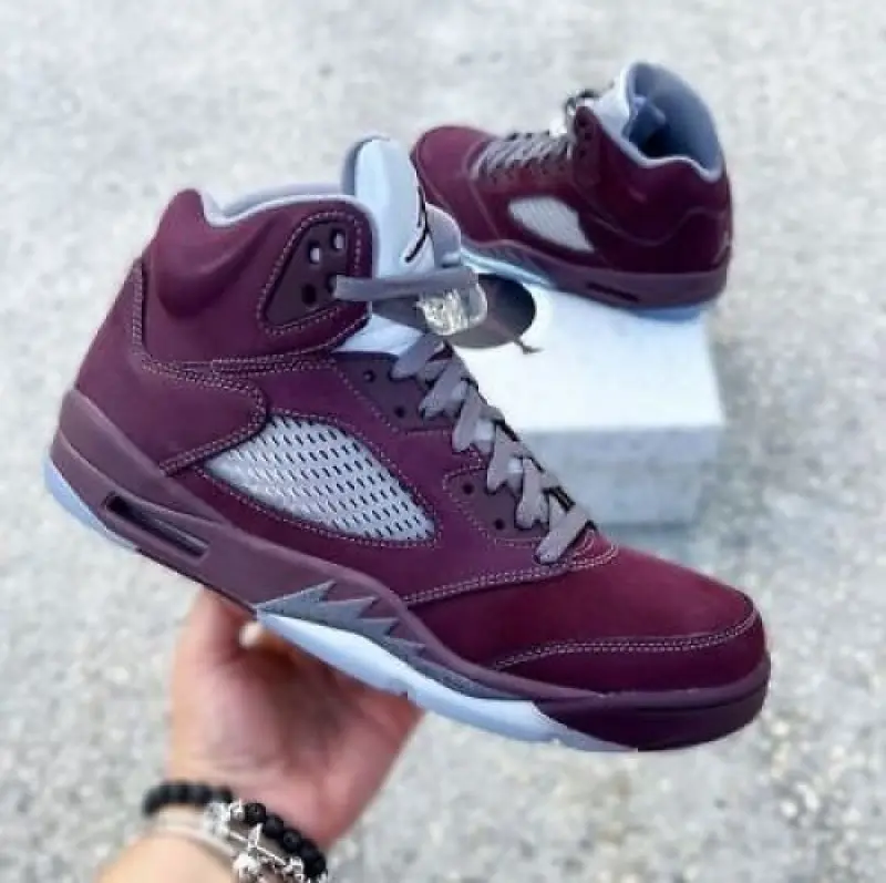 Jordan Retro 5 burgundy - Image 4