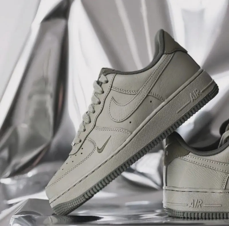 Nike air force 1 low light army