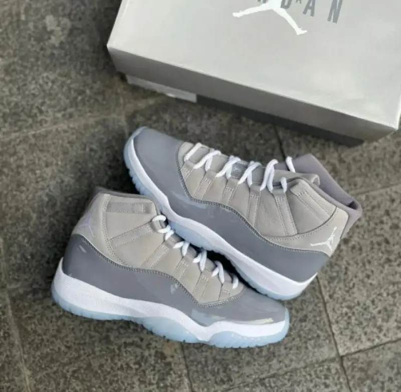 Air Jordan 11 Cool Grey - Image 5