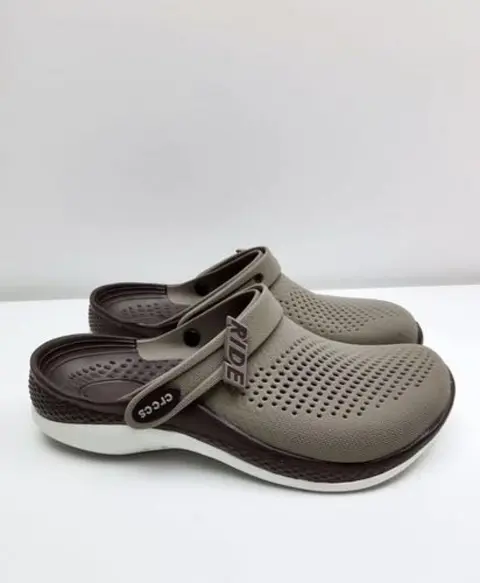 Crocs lite ride 360 browns carry bag og box