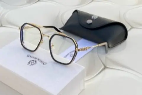 Chrome heart gold black plano