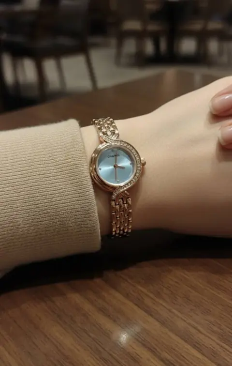 Chanel WATCH 212