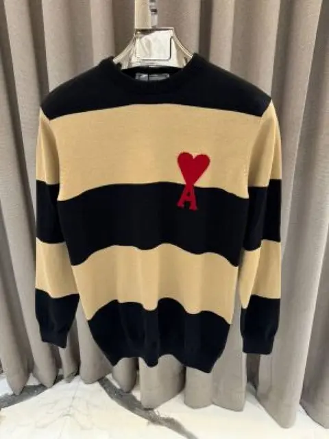 Ami Paris Sweatshirt Coffee