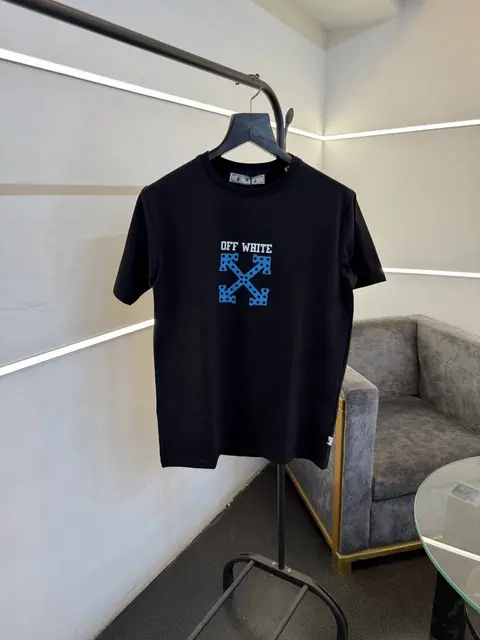 Of white Imported round neck tshirt with front and back print Black