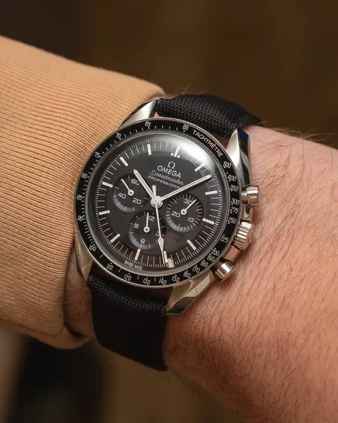 Omega Speedmaster Moonwatch Professional