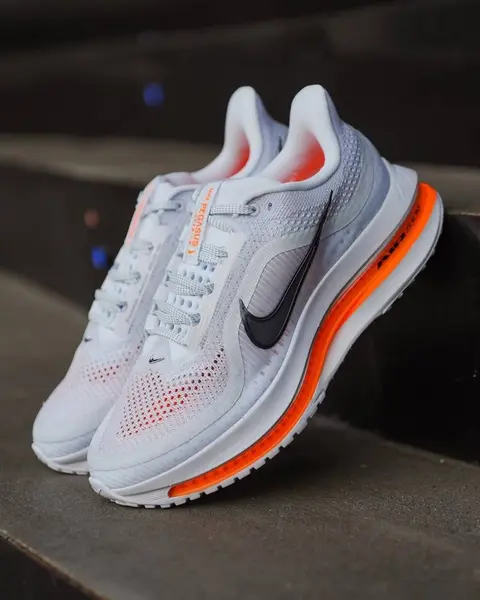 Nike Air Zoom Pegasus Premium Running