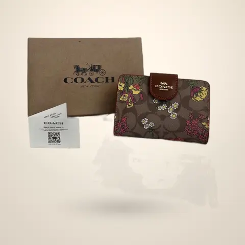 Coach Flower Wallet With OriginaLbox DustCover Card Tags