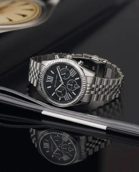 Michael Kors Lexington Chronograph Silver-Black