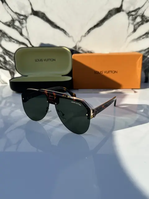 Louis Vuitton 98143 tiger green