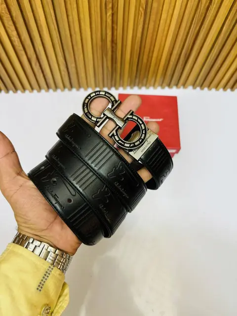37 SF SALVATORE FERRAGM O PREMIUM QUALITY REVERSIBLE BELT