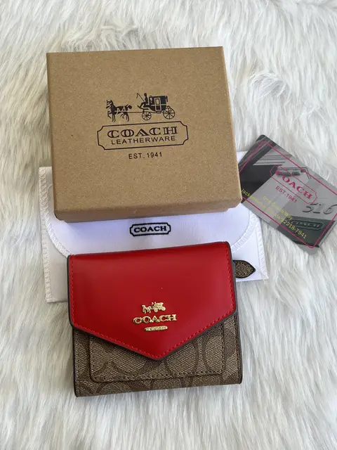Coach 118 3Fold Wallet With OriginalBox DustCover Card