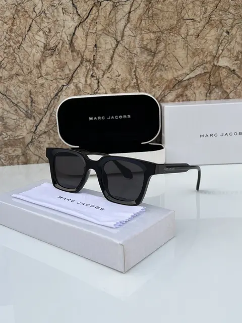 Marc jacobs 5168 full black