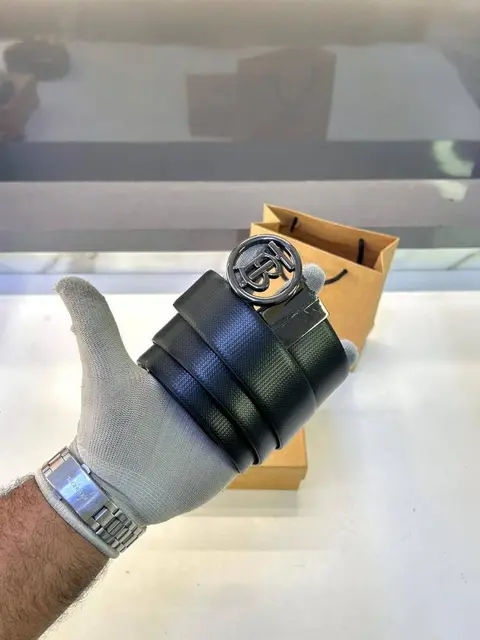 Burberry Glossy Black Belt Fa 301