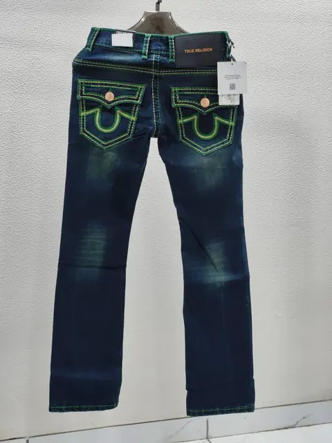 TRUE RELIGION IMPORTED STORE ARTICLE JEANS