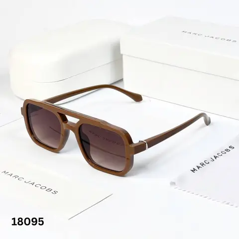 Marc jacob 18095 brown