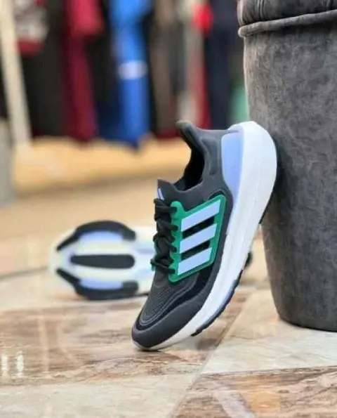 UltraBoost 23 Light Boost Grey