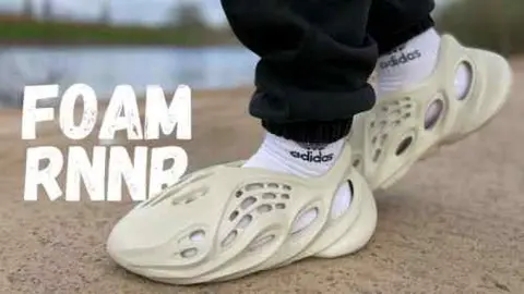 Yeezy Foam Runner Sand Ua Quality