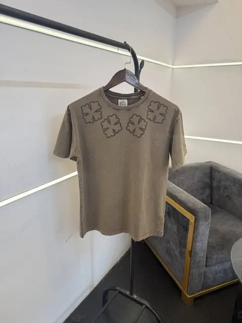 Chrome heart carbon brown acid wash imported round neck tshirt