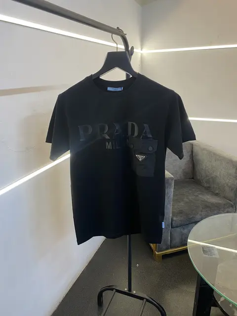Prada turkey imported front pocket and print imported round neck tshirt black