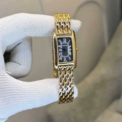 Cartier Square 095
