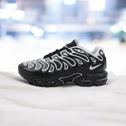 .Nikkee Airmax Plus Drift
