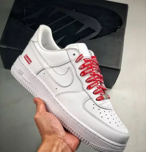 Nike Airforce 1 Low Supreme White sale