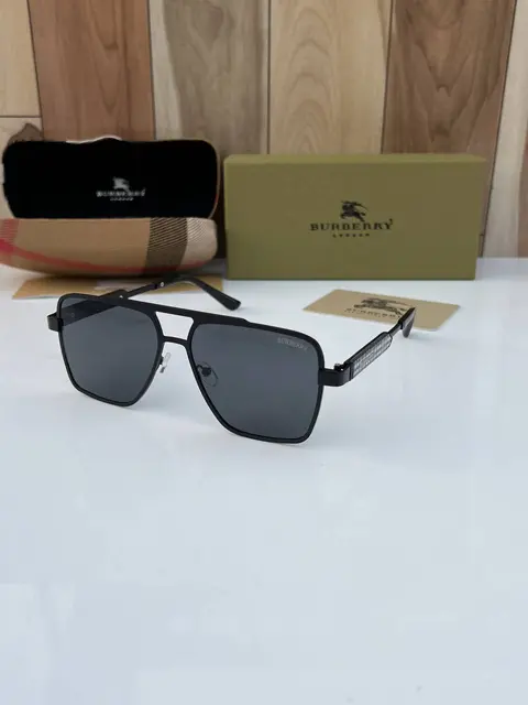 Burberry 7939 black