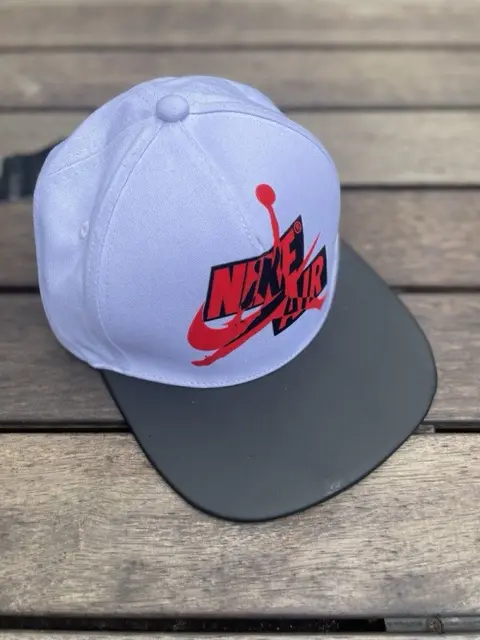 Nike Air jordan white and red unisex top leather cap (With Safety Box) Minor Dirty oNtop
