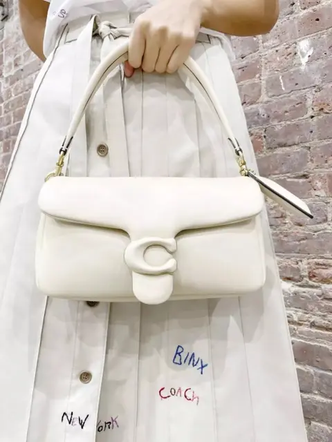 Coach Pillow Tabby Shoulder Bag With OG Box & Dust Bag & Extra Shoulder Strap (White-425)