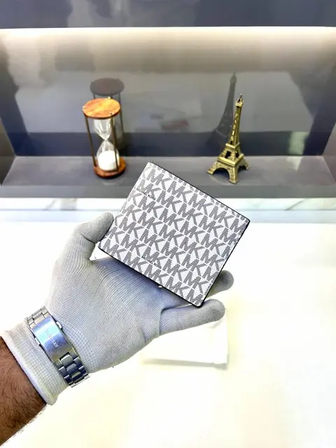 Mk White Premium Quality Wallet Fa 628