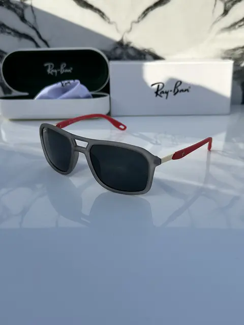 Rey ban 4329 grey red