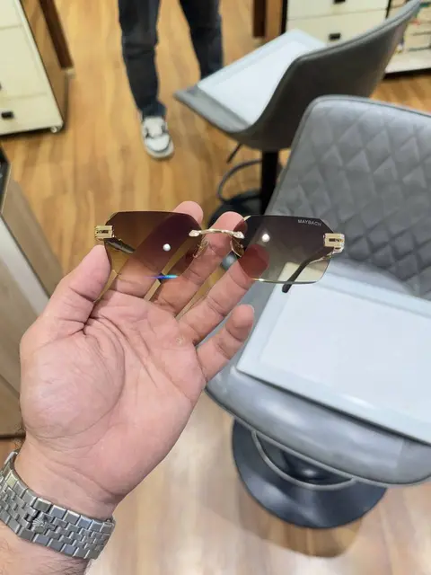 Maybach 012 gold brown