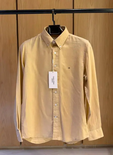 CALVIN KLINE IMPORTED STORE ARTICLE T-SHIRT